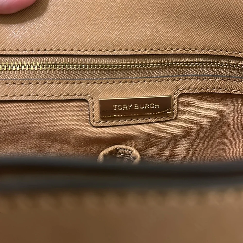Tory Burch Tan Tote Bag - Picture 7 of 10